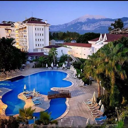 אנטליה Miramor Hotel & Spa מראה חיצוני תמונה A resort in Turkey