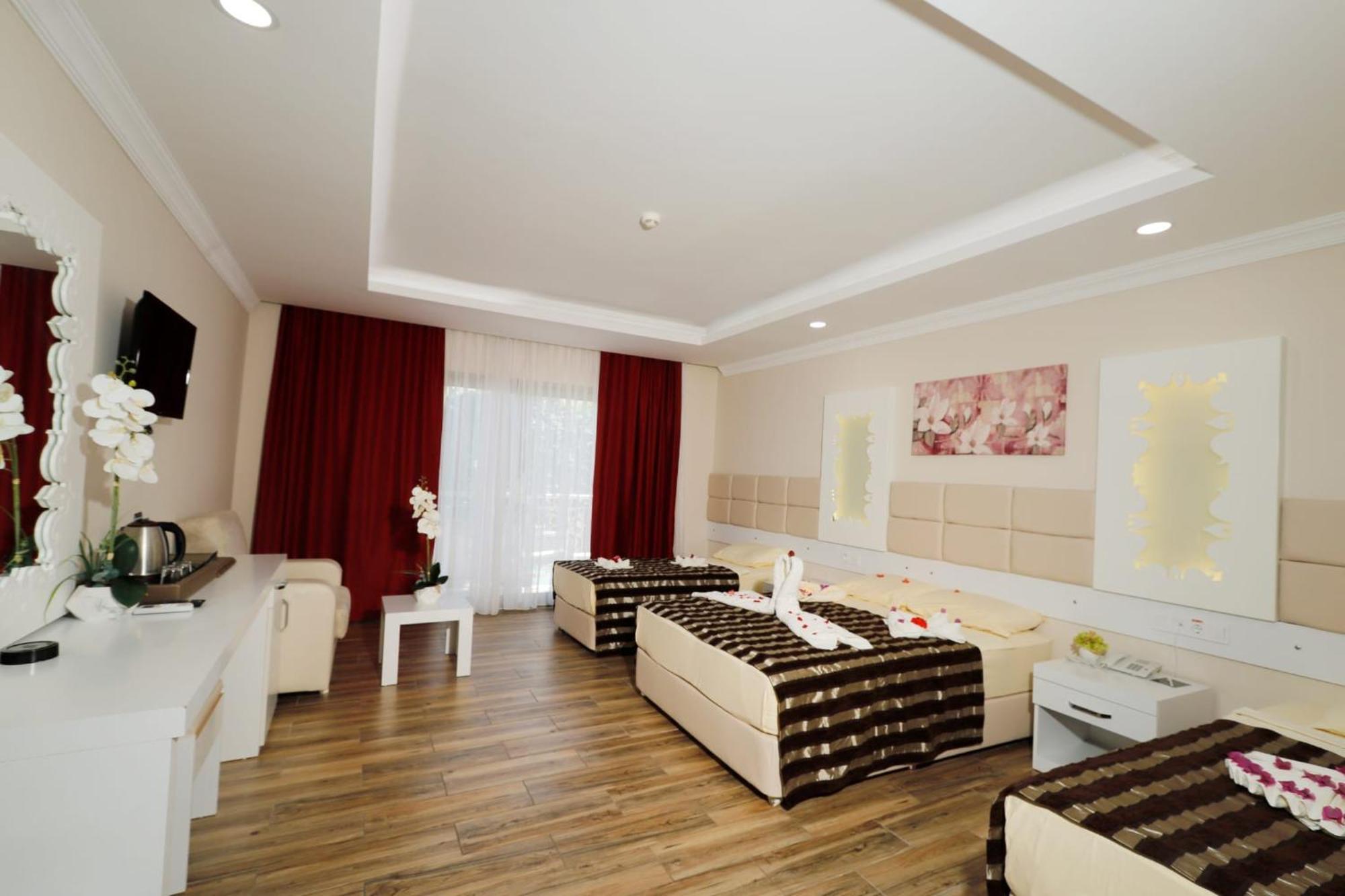 אנטליה Miramor Hotel & Spa מראה חיצוני תמונה Family room