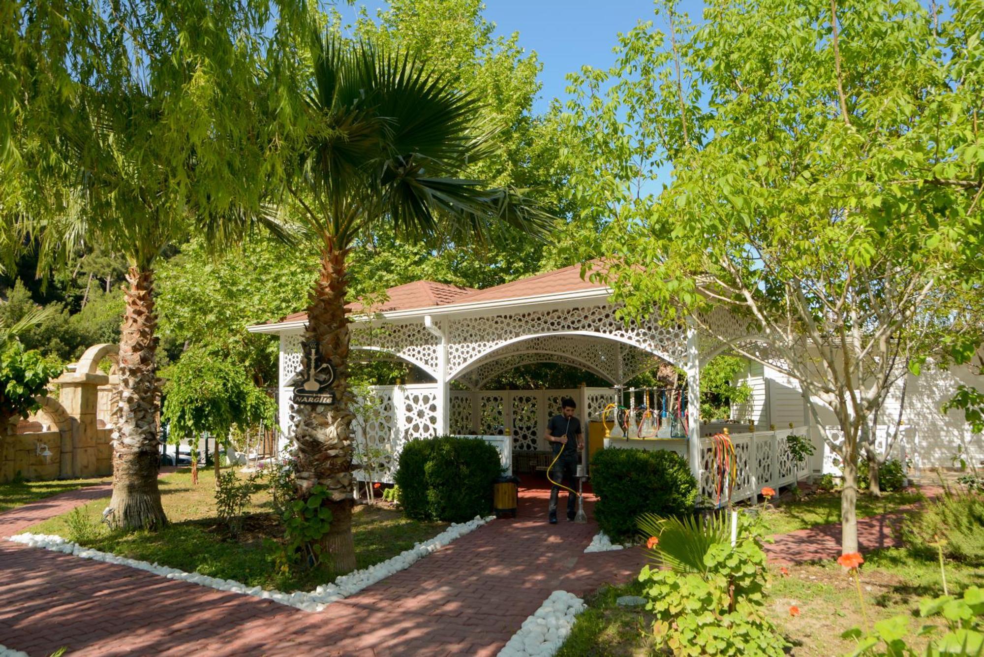 אנטליה Miramor Hotel & Spa מראה חיצוני תמונה The entrance of the museum